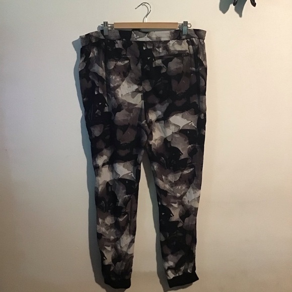 𝅺black Tie Dye Pants - Picture 4 of 9